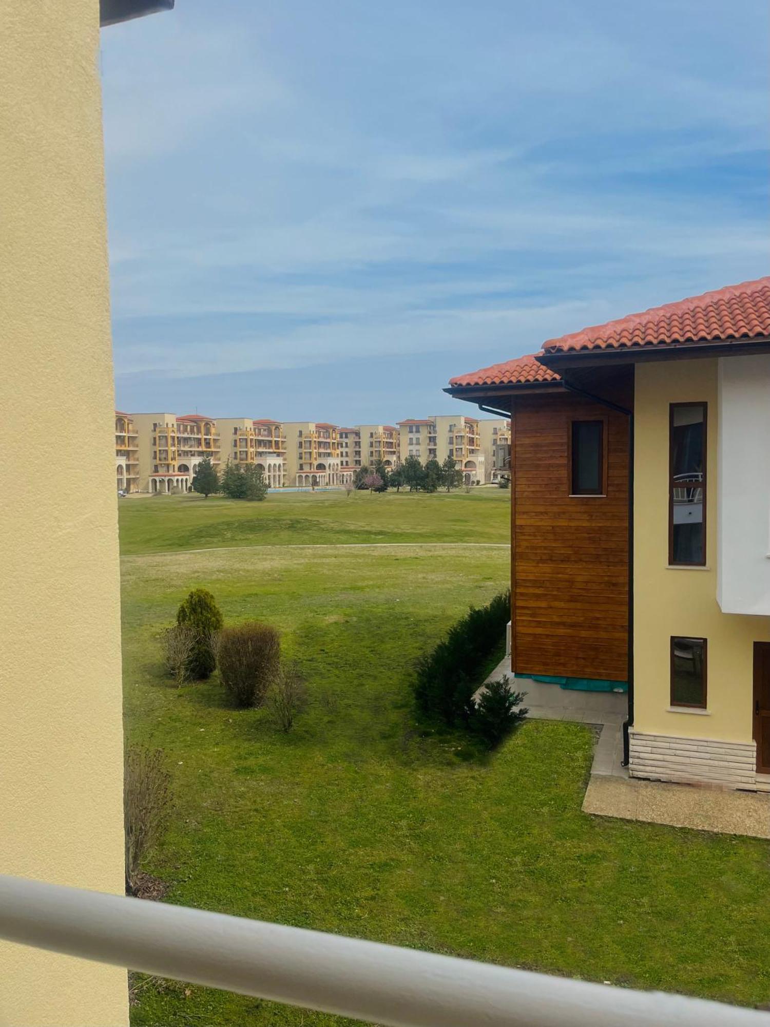 Luxury Lighthouse Golf Вілла *